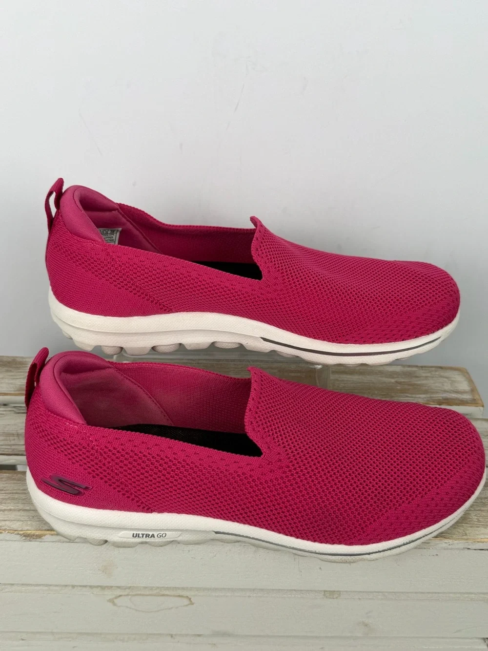 Skechers GOwalk 5 slip-on walking shoes breathable mesh upper a Goga Mat Sz 8.5